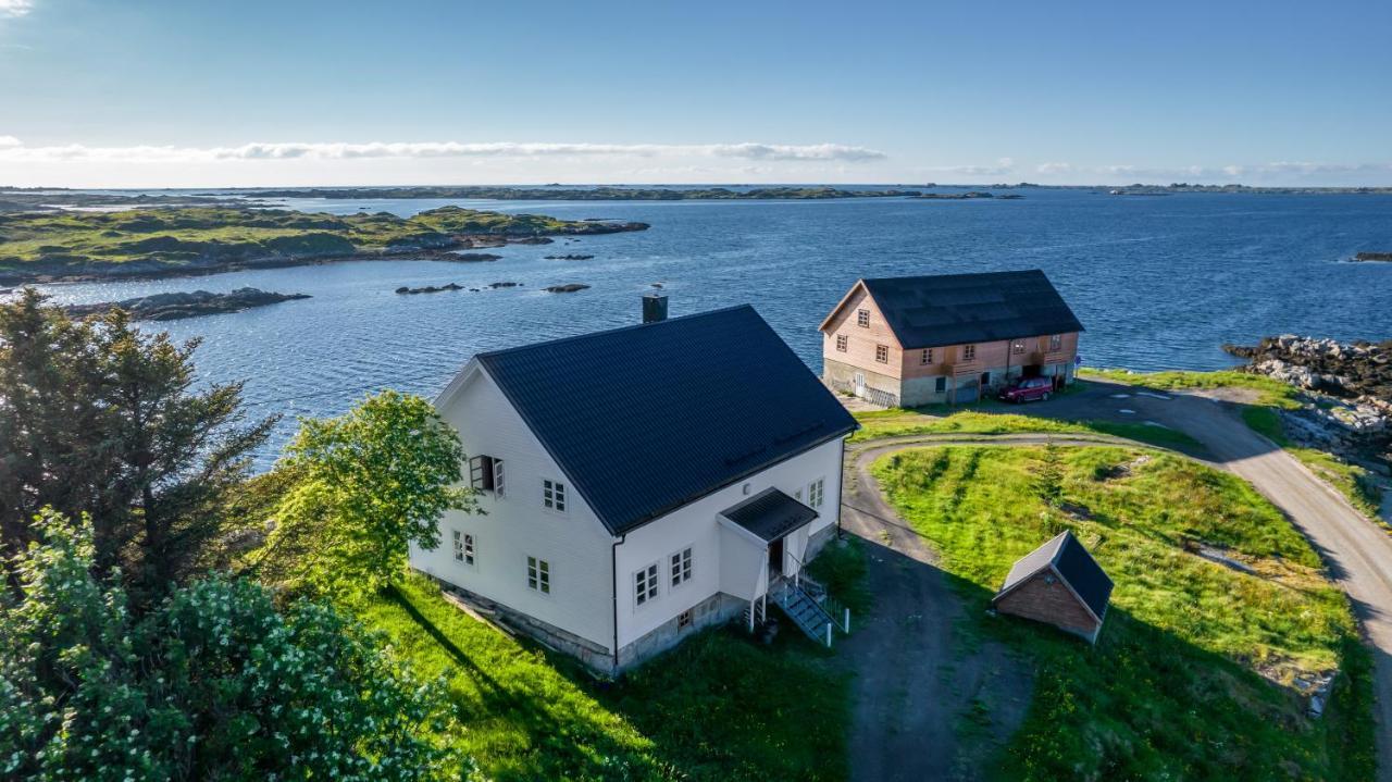 Villa Borgvag - A Unique Seafront Villa In The Heart Of Lofoten Bostad Zewnętrze zdjęcie
